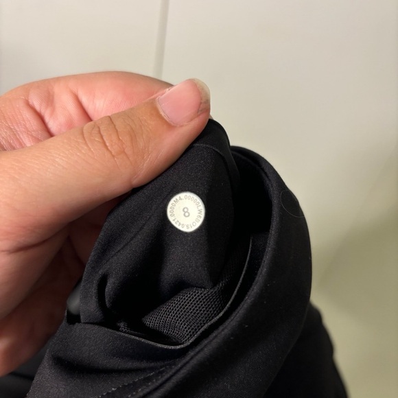 Lululemon Size 8 Black‎ Base Pace High-Rise Crop Leggings - Picture 7 of 9